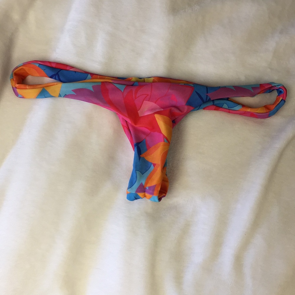 💕SOLD 💕 Moana Runched Bikini Bottoms